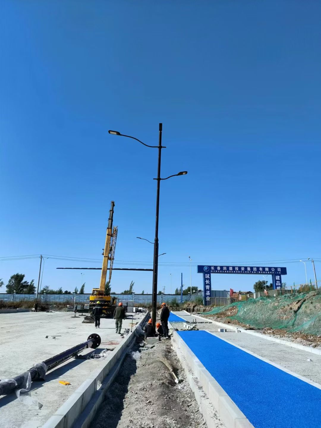 ���̰���