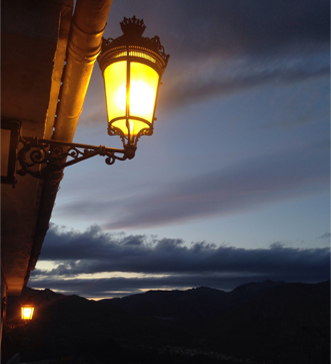 ���̰���